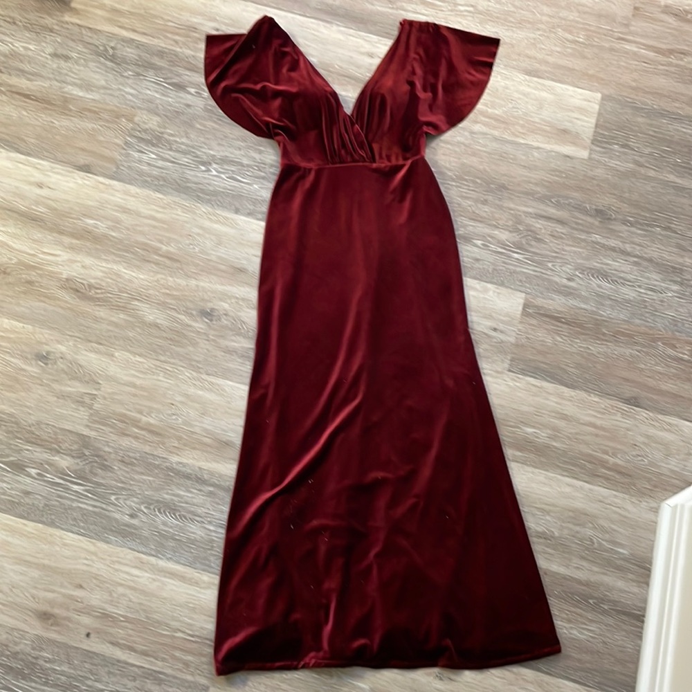 Jenny Yoo Ellis Flutter-Sleeve Open-Back Velvet Gown